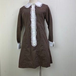 Vintage Brown & White Polka Dot Lace Trim Dress Pilgrim Collar