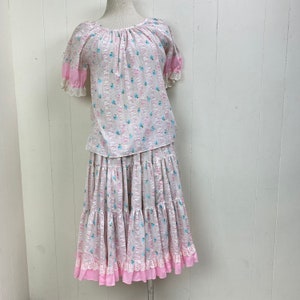 Vintage 50s Tru-West Rockmount Wear Den. Colo Western Cottagecore Peasant Skirt Set Floral Pink & White