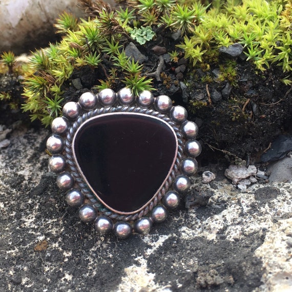 Vintage Taxco Sterling Silver & Onyx Brooch / Tria