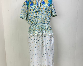 Vintage Leslie Fay White, Blue, Green & Yellow Tulip Peplum Dress Size 16