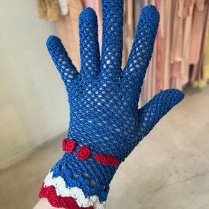 Rare 1930s red white and blue crochet gloves museum Quality image 1