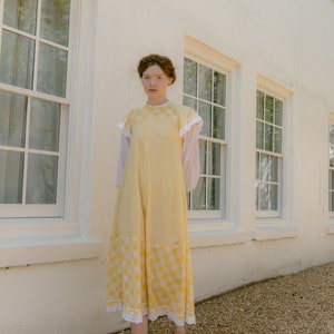 RARE C. 1970s Gina Fratini gingham yellow and eyelet picnic dress English vintage image 3