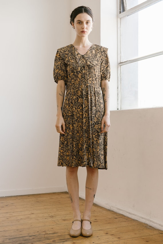 1940s wartime Australian printed rayon day dress … - image 2