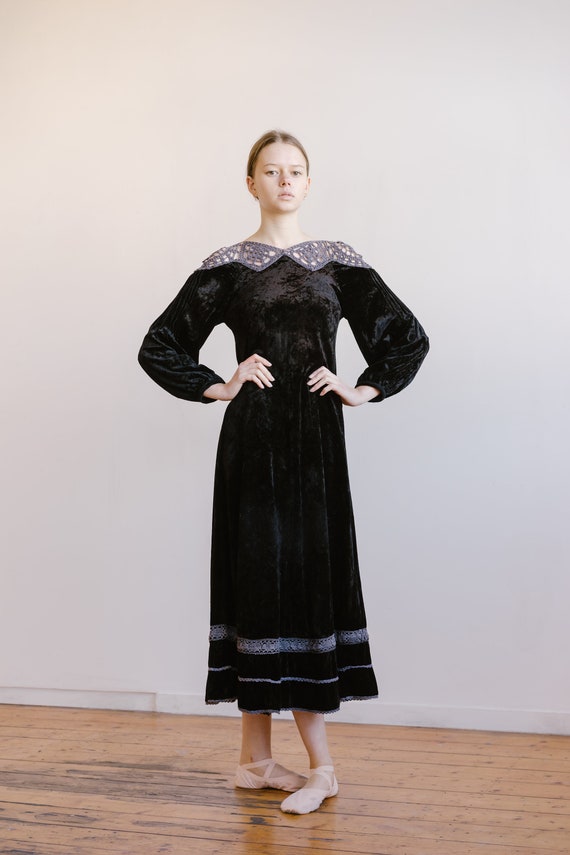 Antique 1930s velvet and crochet dress OOAK handma