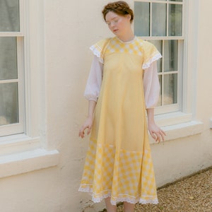 RARE C. 1970s Gina Fratini gingham yellow and eyelet picnic dress English vintage image 1