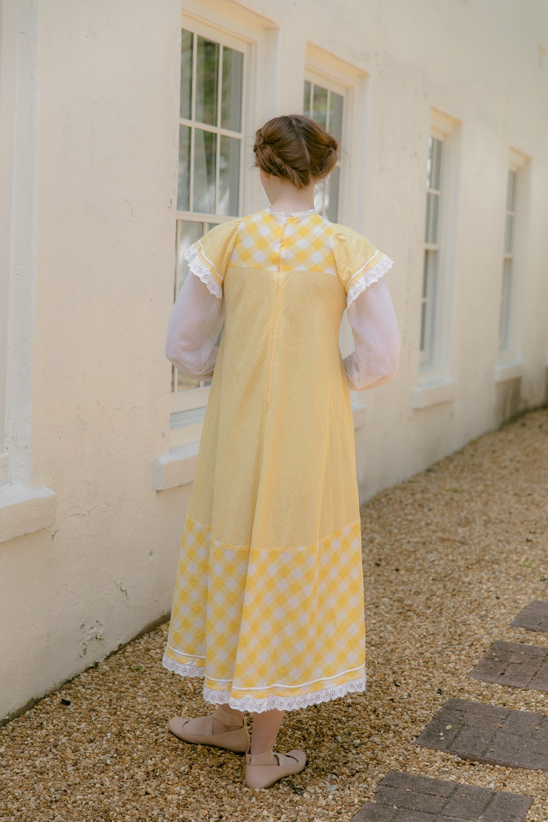 RARE C. 1970s Gina Fratini gingham yellow and eyelet picnic dress English vintage image 9