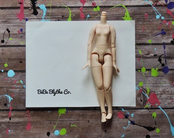 Custom Blythe Doll Body, Jointed Doll Body, Replacement Doll Body, Body for Blythe, Size Small, White Color, Blythe Doll, Blythe