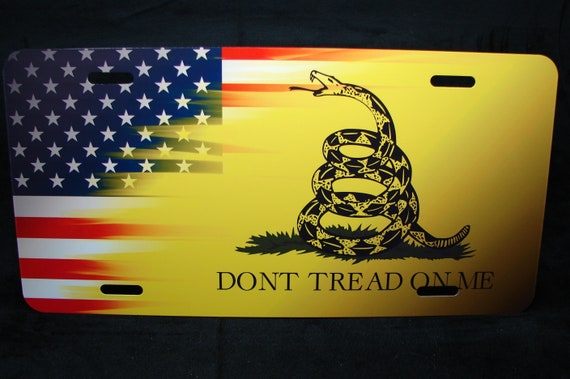 DONT TREAD ON ME METAL CAR LICENSE PLATE The Gadsden Flag CARBONFIBER LOOK