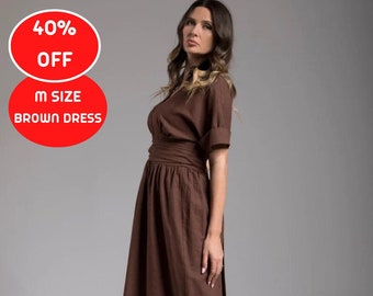 REBAJAS 40%, Vestido de lino marrón talla M, Vestido holgado, Vestido de lino con cinturón, Vestido oversize, Vestido cruzado de lino, Vestido con escote en V, Vestido midi de lino