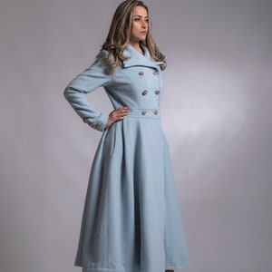 Fit and top flare coat dress