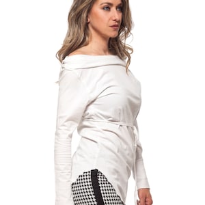 White Blouse, Asymmetric Top, Deconstructed Clothing, Off Shoulder Blouse, Plus Size Clothing, Cotton Blouse, White Minimal Blouse, Casual