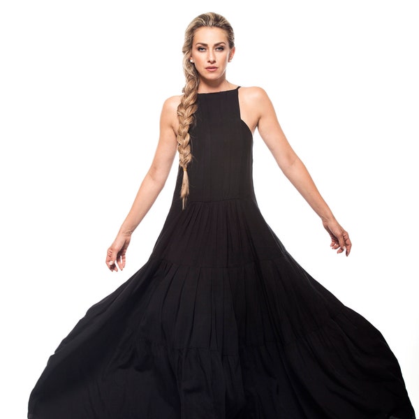Edgy bodenlanges Kleid, langes schwarzes Kleid, Maxi-Kleid, Kleid für Frauen, Gothic-Kleid, Plus Size Kleidung, schwarzes Maxi-Kleid, Fit and Flare