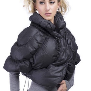 Chunky Puffer Jacket, Quilted Jacket, Cropped Jacket, Short Fall Style, Extravagant Puffer Cape Coat, Avant Garde, Custom Womens Clothing