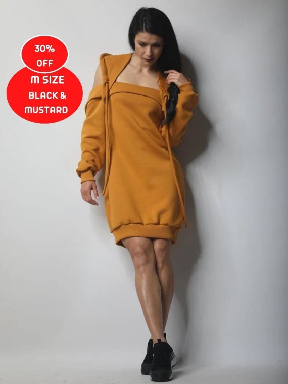 30% Crazy Sale Dress in Size M Black 