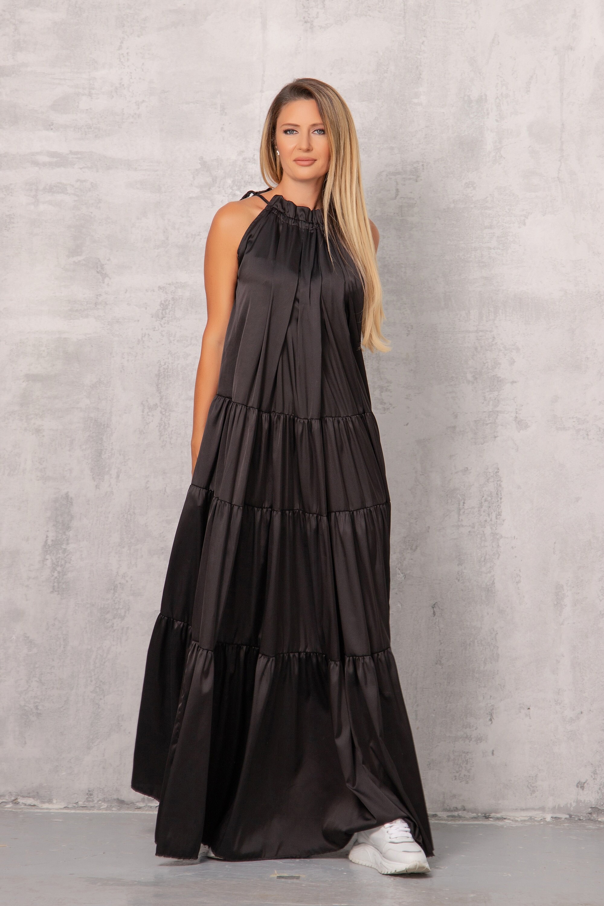 black and gold dress casual Mac Duggal Women's Rib Knit Collared Sleeveless Fitted Maxi Dress
