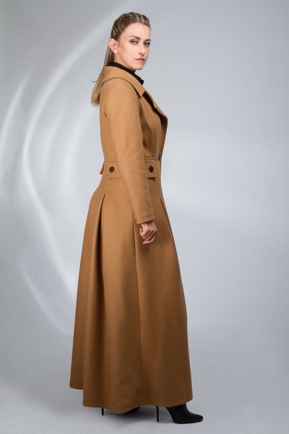 Classic Tailored Coat Camel