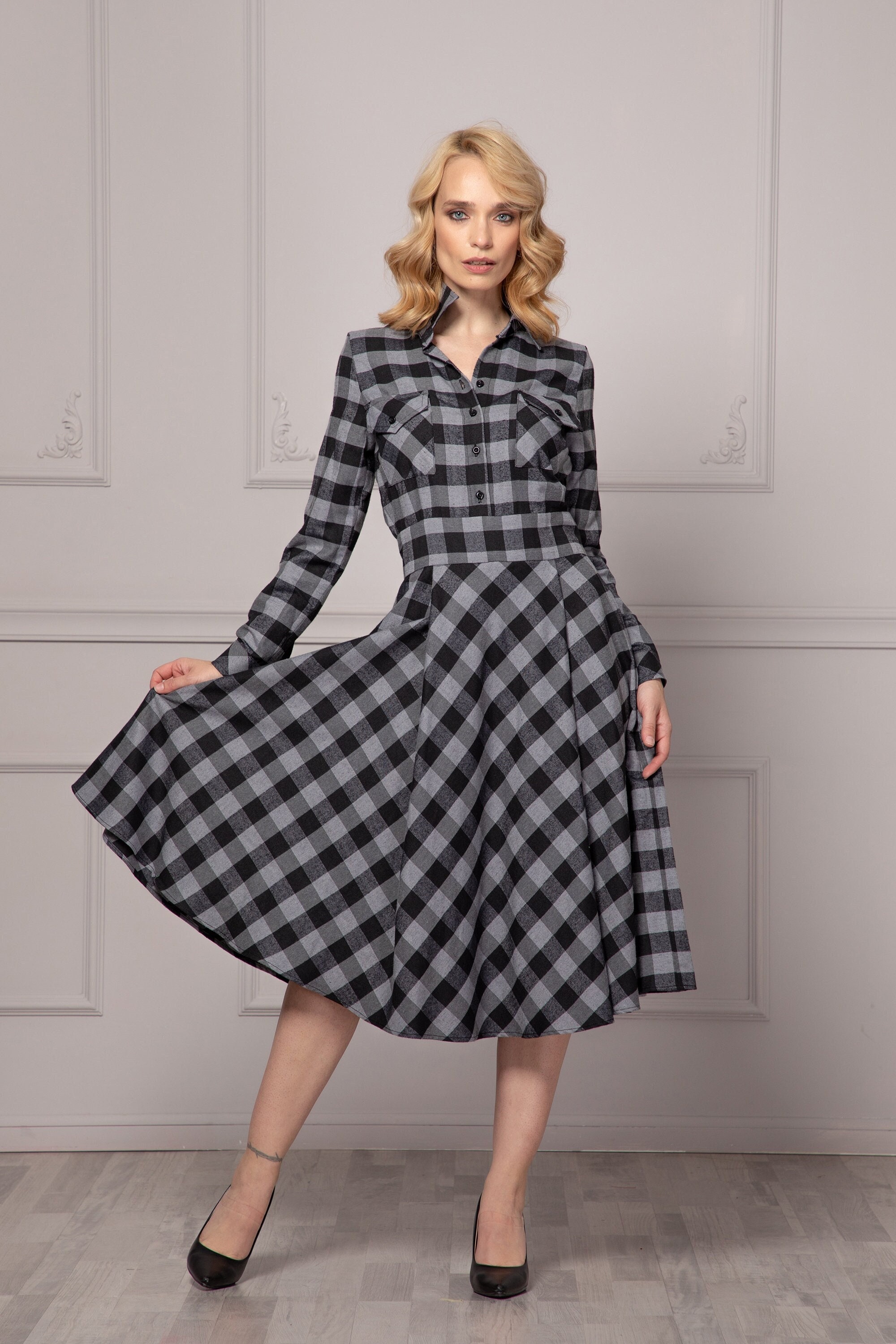 ミストレアス ワンピースFur Sleeve Plaid Shirt Dress IMG_5187_720x.jpg?v=1758219952