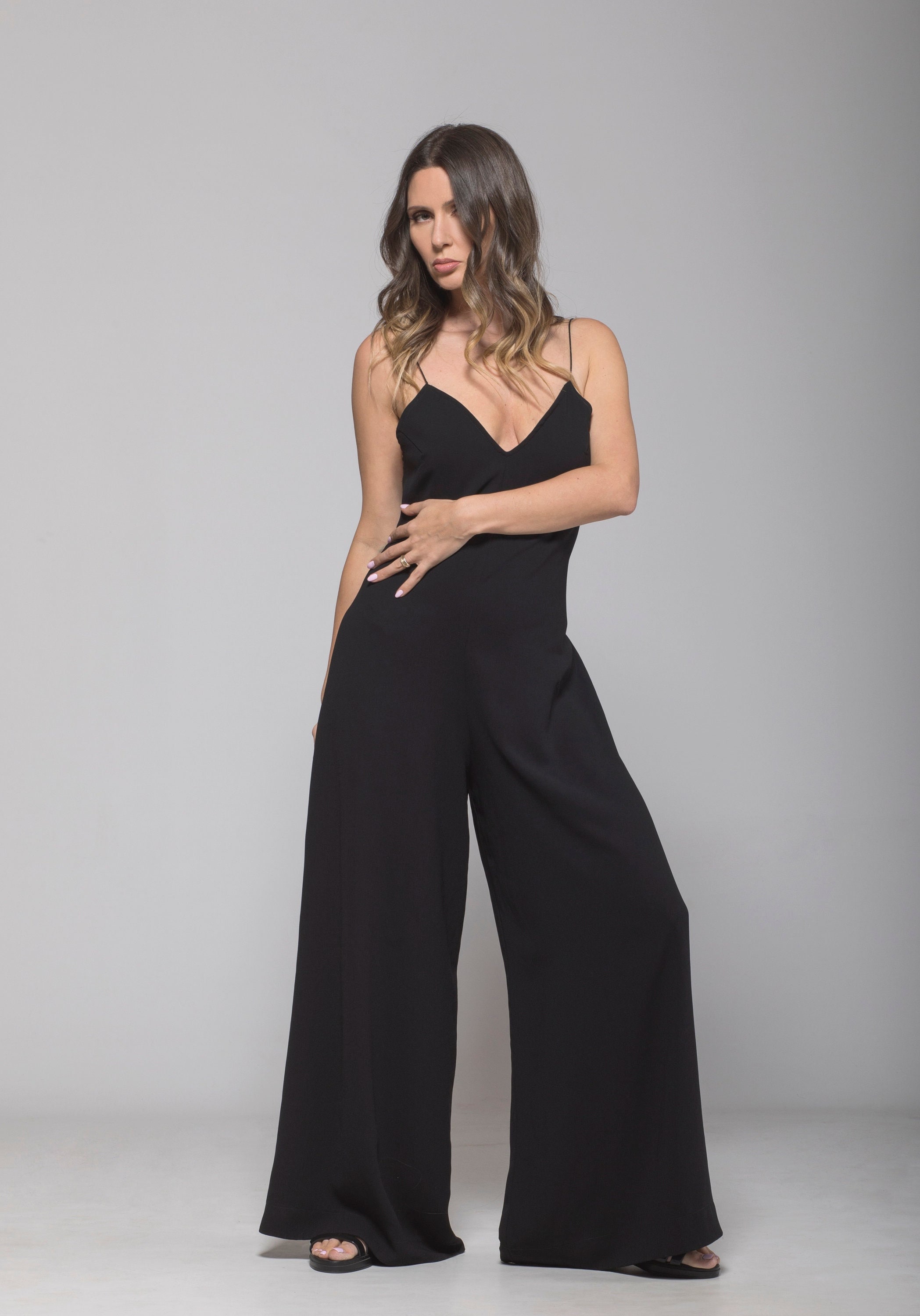 LONG STRAPPY JUMPSUIT - Black