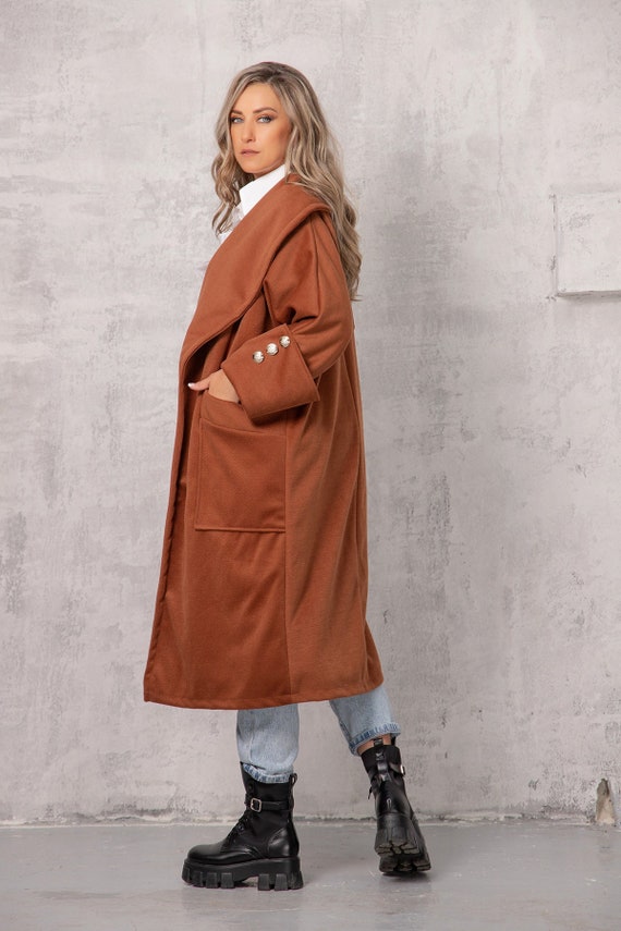 manteau couleur rouille