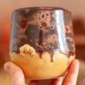 Handmade ceramic coffee mug with gold croissant decor, Pottery artisan cup, Birthday gift idea, Stoneware tableware, Melted chocolate drips