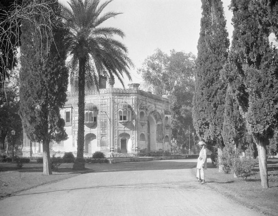 Ram Bagh, Amritsar, Punjab by J. Dearden Holmes, 1920s antique photo reprint, Black White Photography, India -