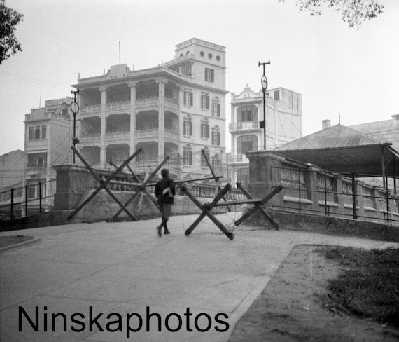 Shamian Island, British Barricades on Bridge, Canton, China, February 1926 by James Dearden Holmes, 1920s antique photo reprint, Guangzhou