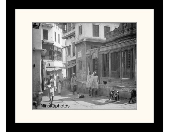 Street Scene in Old Benares, Varanasi, India Vintage Photo Reproduction by James Dearden Holmes - Historical Photo