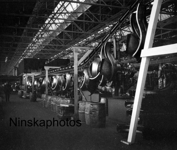 1926 Ford Factory, Pressed Steel Conveyor, Detroit, Michigan by James Dearden Holmes Antique Photo Reprint, Automobile