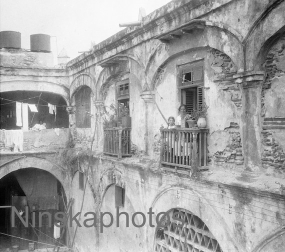 1927 Veracruz, Mexico, Courtyard Scene, 1920s antique photo reprint, Vintage Photo, Mexico, Photo History, Vintage Photography