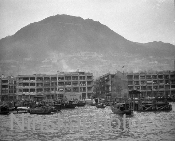 View of Hong Kong, China, 1920s antique photo reprint, Sailing boat, River boat, Vintage boat, vintage photo, art photo
