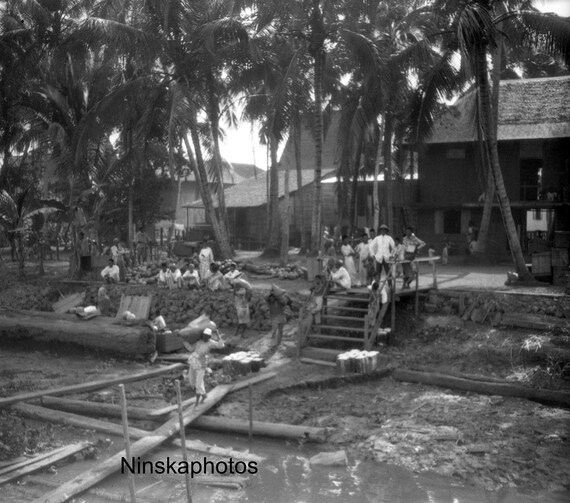 Negara River Scene, Kalimantan, Borneo - Indonesia - 1925 - Fine Art Antique Photo Print - BNW - Vintage Photo