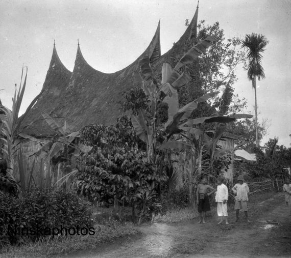 Padang Highlands - A Country Lane - Rural Life - Sumatra - Indonesia - 1925 - Fine Art Antique Photo Print - Vintage Photo - 3384