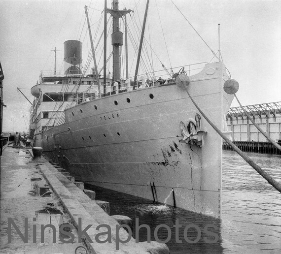 1920s Costa Rica, Leaving Port Limon on S.S. Tuloa by J. Dearden Holmes, 1920s antique photo reprint, Vintage Photography