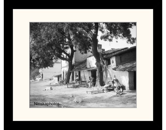 Street Scene in Benares, Varanasi, India Vintage Photo Reproduction by James Dearden Holmes - Historical Photography