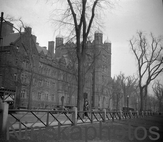 Yale University, New Haven, Connecticut, United States, 1920s antique photo reprint - College - University