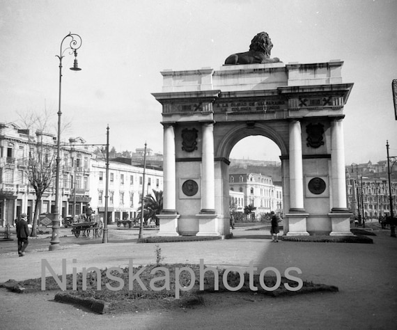 Valparaiso, Chile, 1927 Arco Britanico, Avenida Brasil, by J. Dearden Holmes, 1920s antique photo reprint, British Arch, Alfredo Azancot