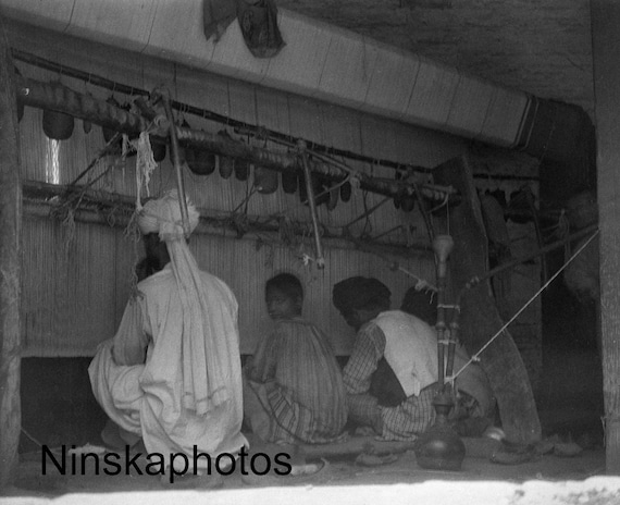 Loom in Carpet Factory, Amritsar, Punjab by J. Dearden Holmes, 1920s antique photo reprint, Black White Photography, India -