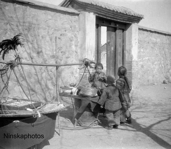 1920s Children Eating at Stall - Street Scene in Nankow - China Antique Photo Reproduction - Vintage Photography - Black and White