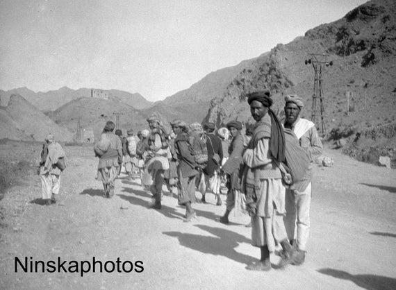 Travellers along the Khyber Pass - India - Pakistan - Vintage Photo Reproduction by James Dearden Holmes