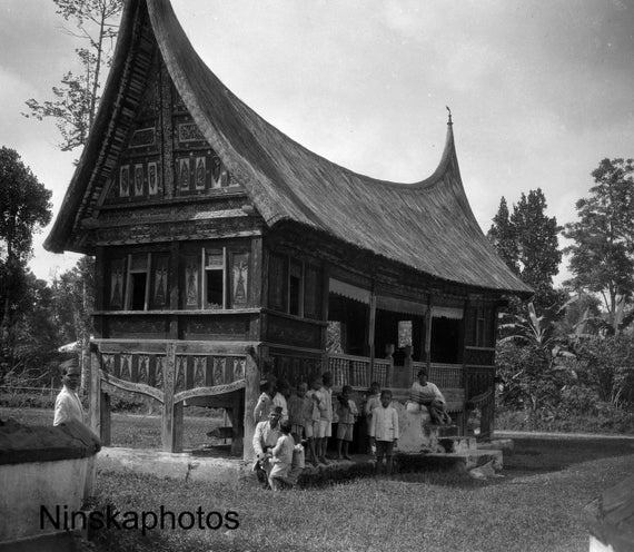 Padang Highlands - Sumatran House - Rural Life - Sumatra - Indonesia - 1925 - Fine Art Antique Photo Print - Vintage Photo - 3392