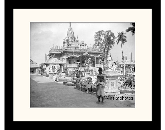 Jain Temple, Calcutta (Kolkata) India Vintage Photo Reproduction by James Dearden Holmes - Historical Photography