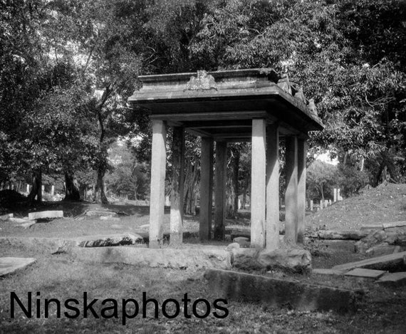 1920s Anuradhapura, Ceylon, Sri Lanka, A Stone Canopy by J. Dearden Holmes, 1920s antique photo reprint