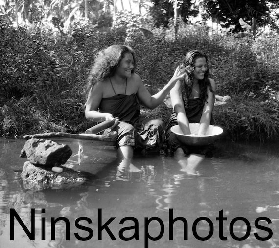 1920s Apia, Samoa - Laughing girls doing Laundry in the River by J. Dearden Holmes, antique photo reprint, Vintage Photography