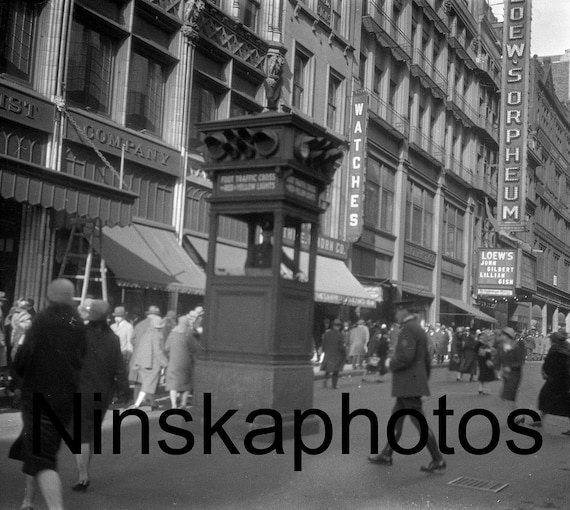 Boston 1926, Traffic Control on Washington Street, Street Scene, Massachussets, United States, 1920s antique photo reprint, Vintage Photo
