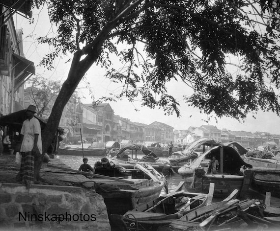 Boat Quay, Singapore - Vintage Photo Reproduction by James Dearden Holmes - Historical Photo - Rickshaw - Street Scene