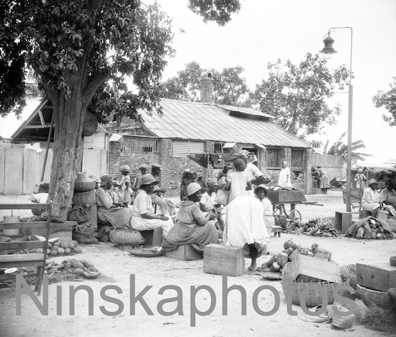 Market Scene in Kingston, Jamaica, 1920s antique photo reprint, Street Scene, Tropical fruits for sale, baskets