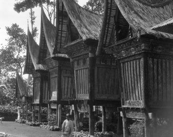 Padang Highlands - Sumatran House - Rural Life - Sumatra - Indonesia - 1925 - Fine Art Antique Photo Print - Vintage Photo - 3394