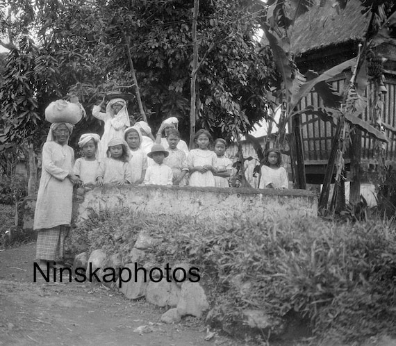 Group of Locals in the Village of Padang Loeur - Sumatra, Indonesia - 1925 - Fine Art Antique Photo Print - Vintage Photo - 3348