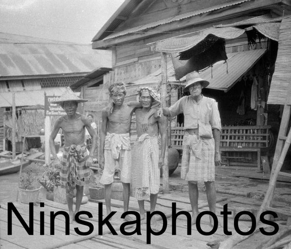 Bangkok, Thailand, 4 men by the Klong Canal by J. Dearden Holmes, 1920s antique photo reprint, Siam, People of Bangkok, Local History