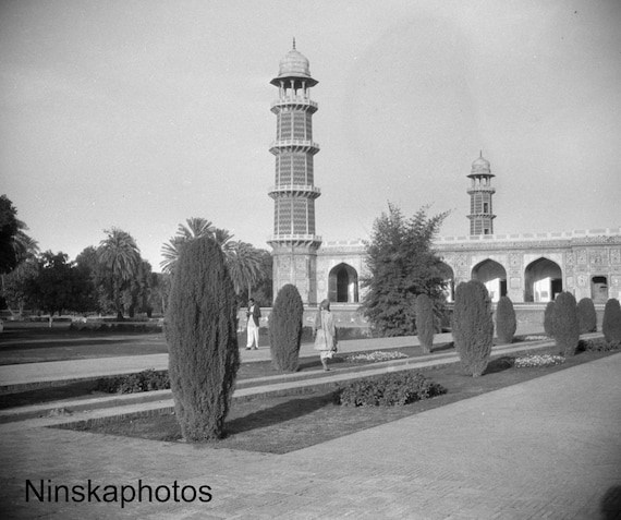 Tomb at Golden Mosque, Lahore by J. Dearden Holmes, 1920s antique photo reprint, India, Pakistan